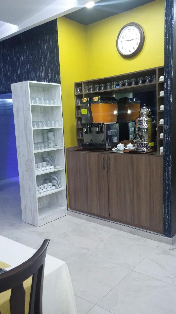 Готель Alican 2 Ізмір